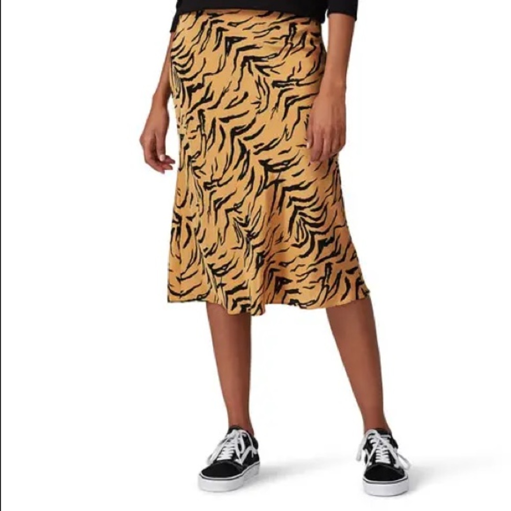 Madewell tiger print 100% silk slip midi skirt 🐅